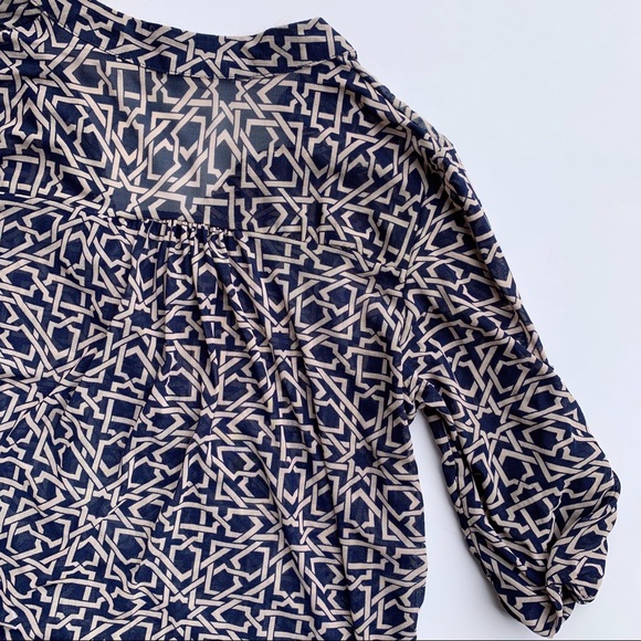 Anthropologie—Bailey & Chloe—Blue & Cream Blouse - Picture 5 of 8